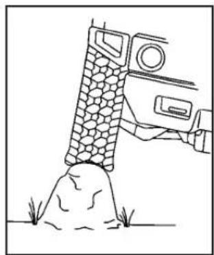 Hummer H2 (2009) - Diriger les pneus sur de grosses roches - 1