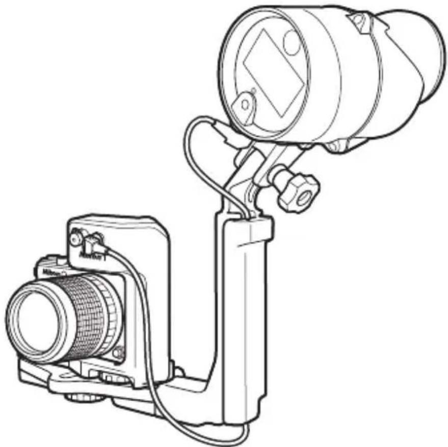 NIKON SBN10 - Collegare il cavo all'adattatore. - 2
