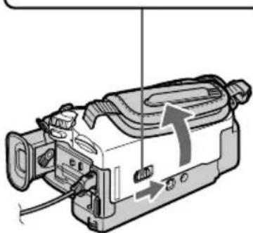 SONY DCRTRV40E - Mise en place d'une cassette (p. 33) - 2