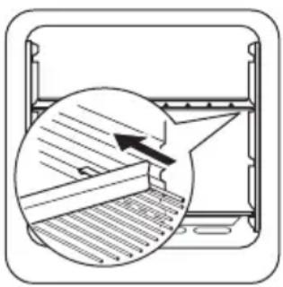 ZANKER KOB10301XB - Einsetzen des Backofenzubehörs - 1