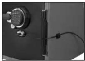 Sentry Electronic FireSafe SFW123GDF - Branchez votre ordinateur et votre dispositif USB - 4