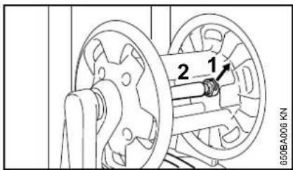 STIHL RE 128 Plus - Disconnecting the high-pressure hose - 1