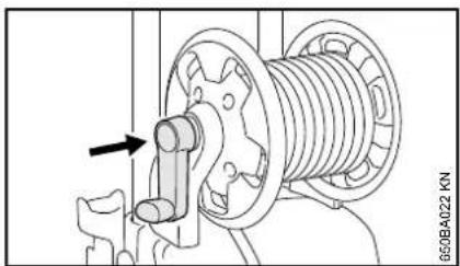 STIHL RE 128 Plus - Crank for hose reel - 1