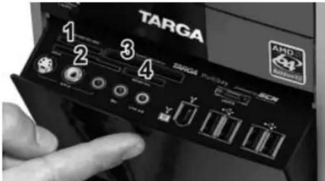 TARGA Ultra AN64III 5000 - Een geheugenkaart plaatsen - 1