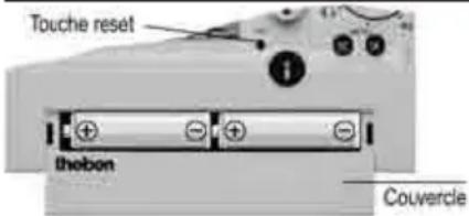 THEBEN RAM 801 top - Placement ou changement des piles (alcaline LR6) - 1