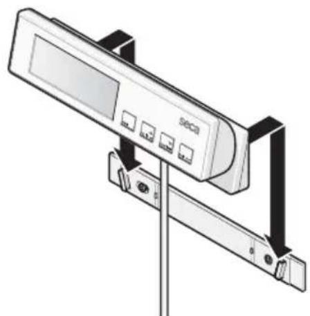 SECA 899 - Montage des Wandhalters - 2