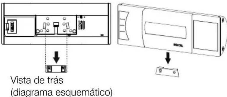 SECA 653 - Colocar a caixa do mostrador no suporte de parede - 1