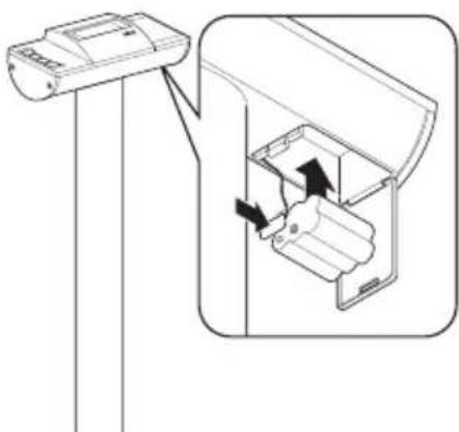 SECA 704 - Insert batteries - 1