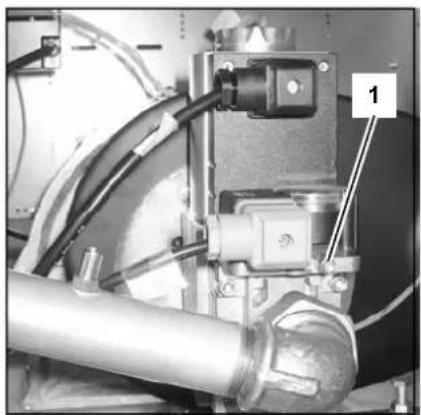 Elco R600 - Raccordements gaz brûlés et entrée d'air - 1