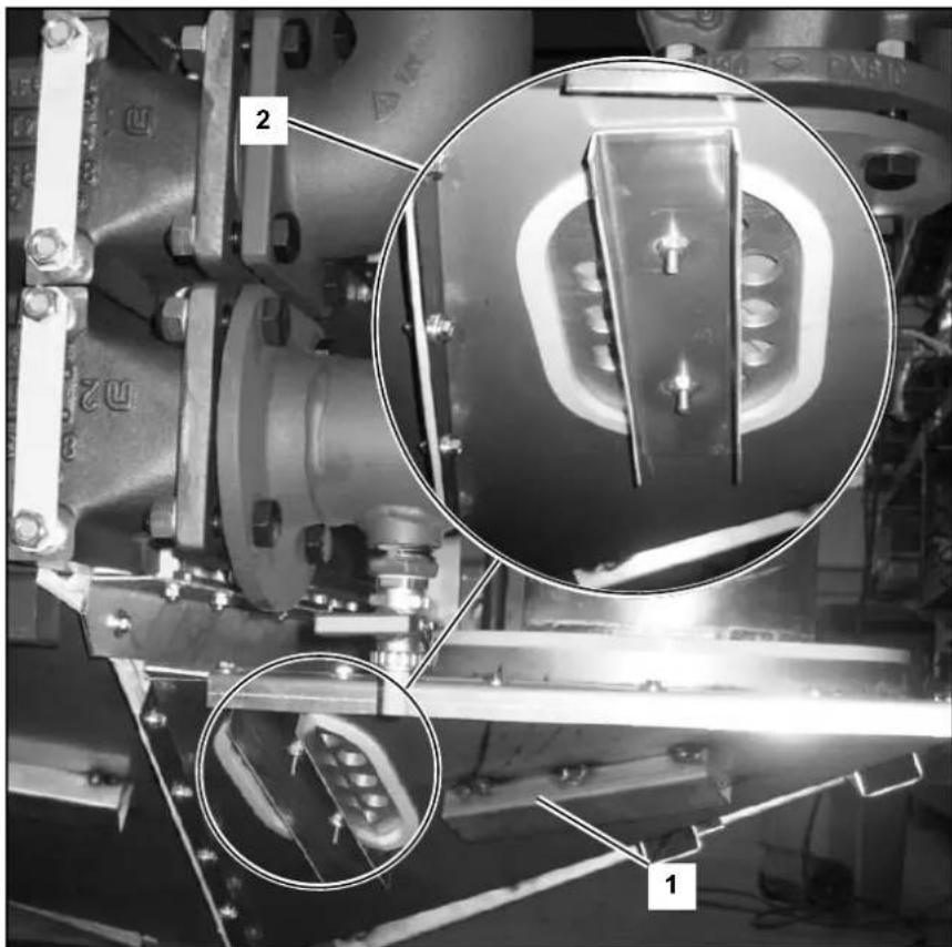 Elco R3600 - Pulizia del serbatoio della condensa Pulizia e riempimento del sifone - 1