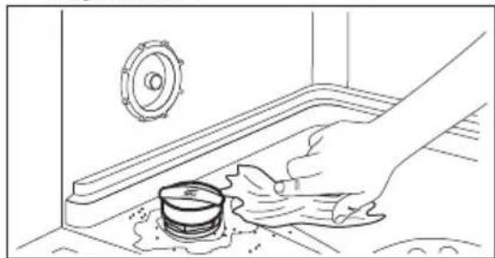 JUNO JGVN45515 - Remplissage du réservoir de sel régénérant - 2