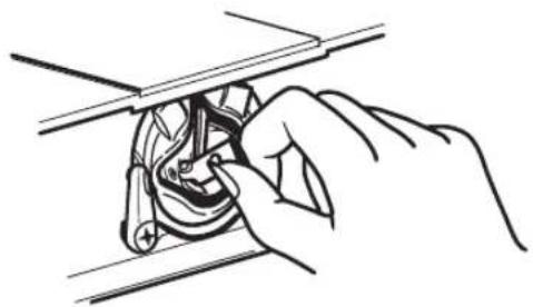 TOYOTA FSM224 (Dfl) - Enfilage de la canette - 3