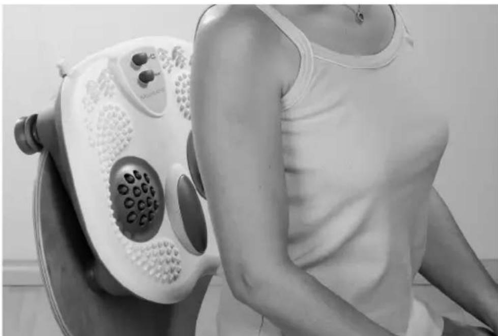 MEDISANA FRI - Massage des oberen Rückenbereiches - 1