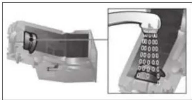 BOSCH VeroAroma 700 TES60759DE - Nettoyage de l'unité de percolation (figure G) - 4