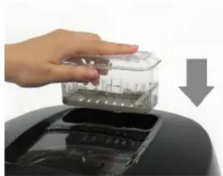 BEEM MultiBack Topclass 3in1 B7.001 - Zutatenspender einsetzen - 2