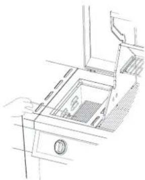 KITCHENAID 7300709C - como encender manualmente el quemador lateral para dorado rápido - 2