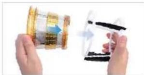 KUVINGS NS996UL - Montez le tamis sur le balai de rotation ensuite placez cet ensemble dans le bol d'extraction en vous assurant que le point rouge  sur le tamis soit aligné avec le point rouge  sur le bol d'extraction. - 1