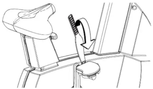 Life Fitness 90C - CÓMÖ AJUSTAR LAS CORREAS DE LOS PEDALES - 1