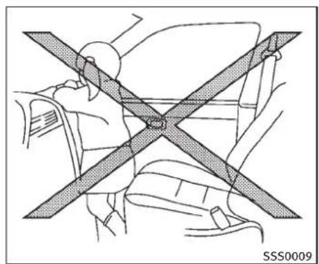 INFINITI FX50 (2011) - ATTENTION - 5