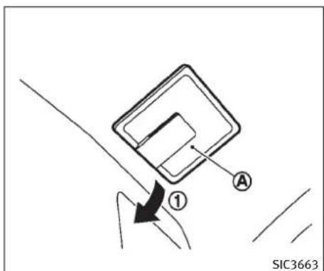 INFINITI FX50 (2011) - Avant - 2