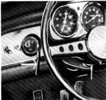 RENAULT R 1133 Caravelle (1966) - Avertisseurs - 1