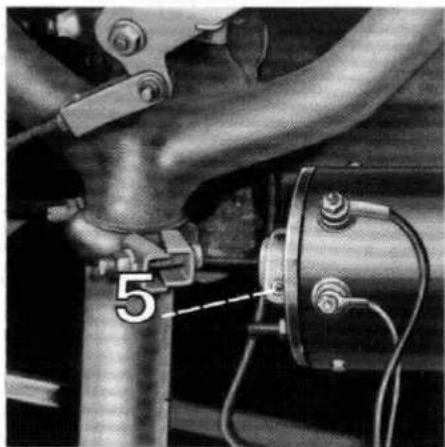 RENAULT R 1133 Caravelle (1966) - Lustrage - 6