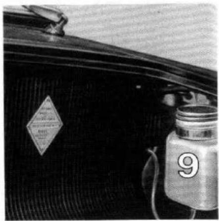 RENAULT R 1133 Caravelle (1966) - Démarrage moteur - 20