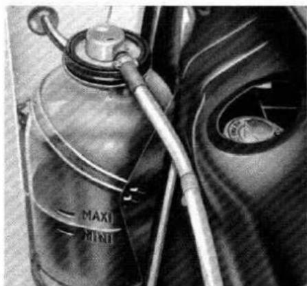 RENAULT R 1133 Caravelle (1966) - Huile moteur : - 2