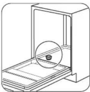 FAURE FDI15005XA - Remplissage du réservoir de sel regénérant - 1