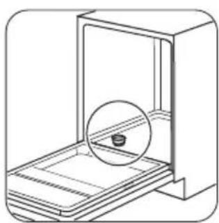 FAURE FDI14002WA - Remplissage du réservoir de sel régénérant - 2