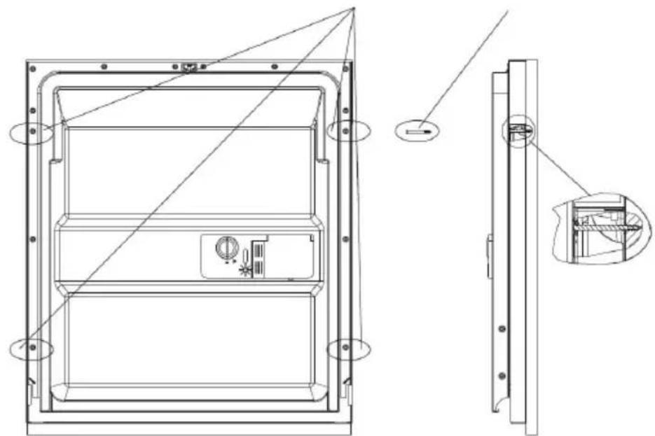 ESSENTIELB ELVI 453f - Étape 4 : Pose du panneau d'habillage de la porte - 2
