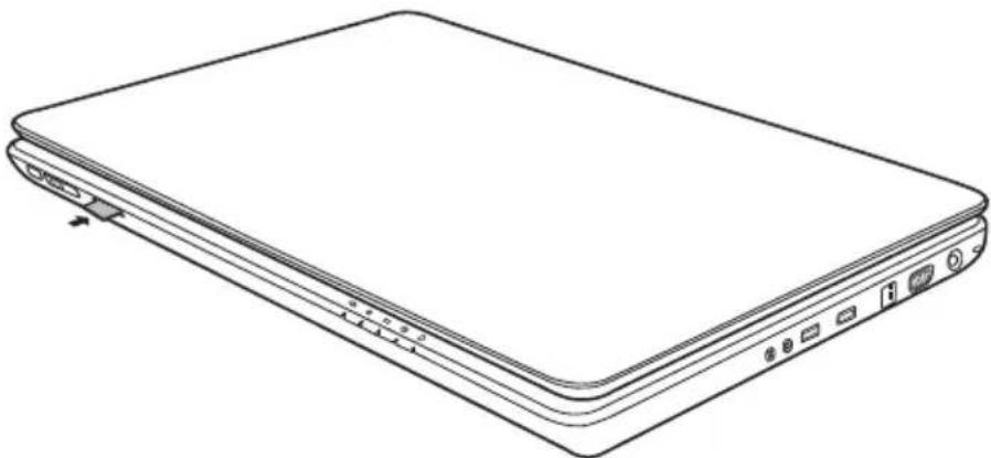 TOSHIBA P500D - Installation d'une carte mémoire - 1