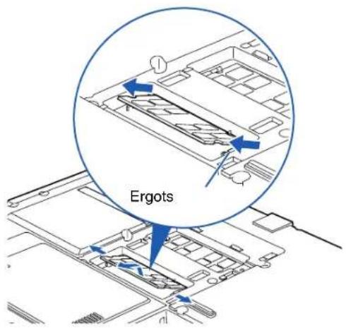 FUJITSU LifeBook V1010 - Retrait d'un module de mémoire additionnelle - 1