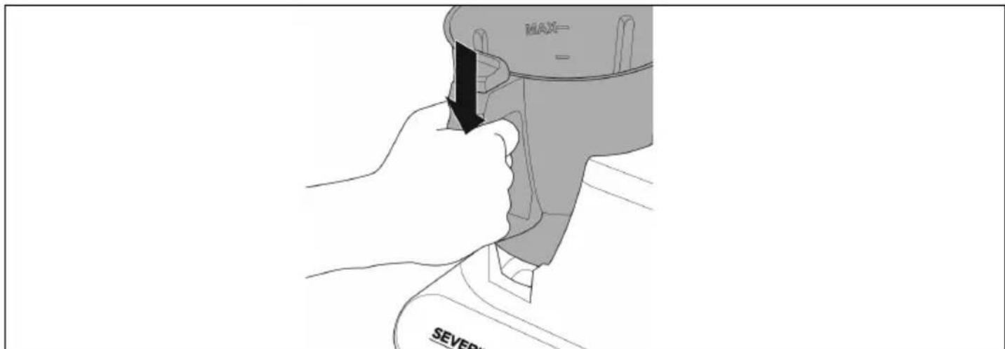 SEVERIN James the Wondermachine KM 3895 - Fitting the mixer bowl: - 1