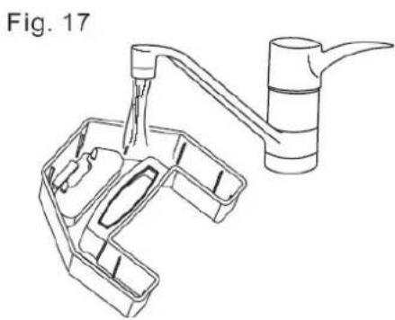 WAVES RVC104691 - Nettoyer le bac à poussière - 5