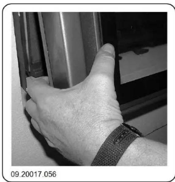 DOVRE 2180CBS - Abmontieren des Führungssystems - 9