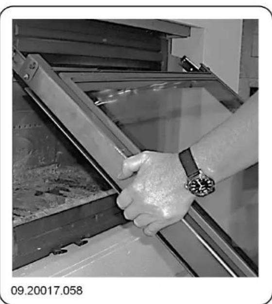 DOVRE 2180CBS - Abmontieren des Führungssystems - 11