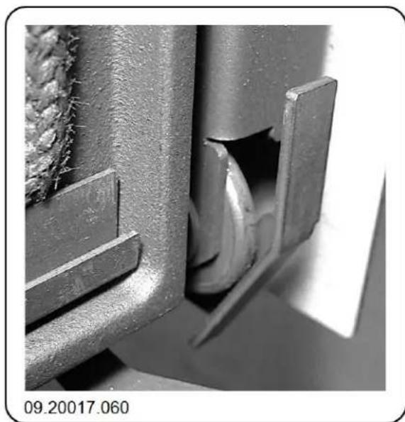 DOVRE 2180CBBS - Sluiting liftdeur aanpassen - 2