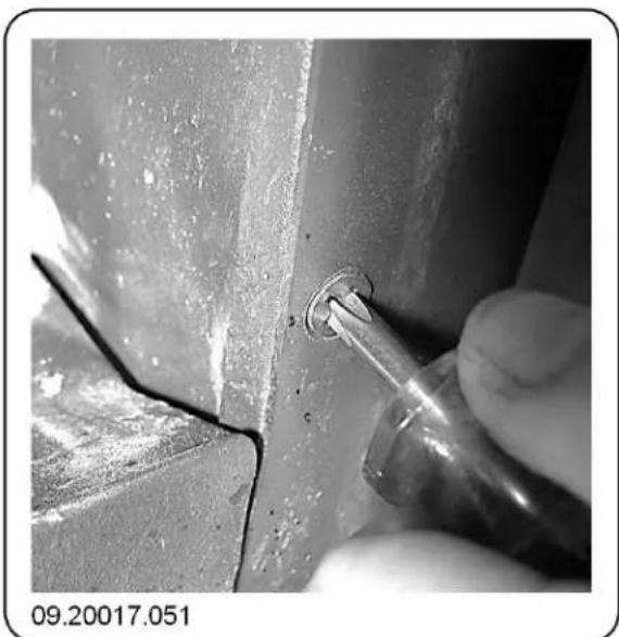 DOVRE 2180CBC - Abmontieren des Führungssystems - 4