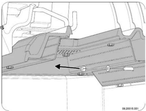 DOVRE ASTRO 3CBP PEGASUS - Abmontieren von Klappe und Flammplatte - 4