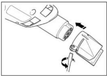 BLACK & DECKER KX1682 - COLOCAÇÃO DA LÁMINA DE RASPAR (APENAS NOS MODELOS KX1682, KX1683) - 2