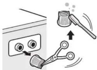 LG FH2U2HDN1 - Cleaning the Water Inlet Filter - 2