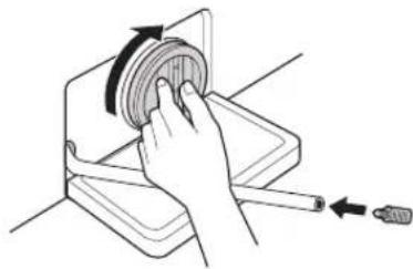 LG FH2U2HDN1 - Cleaning the Drain Pump Filter - 4