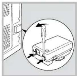 HOTPOINT FT 820.1 IXHA S - Montaje del cable de alimentación eléctrica - 1