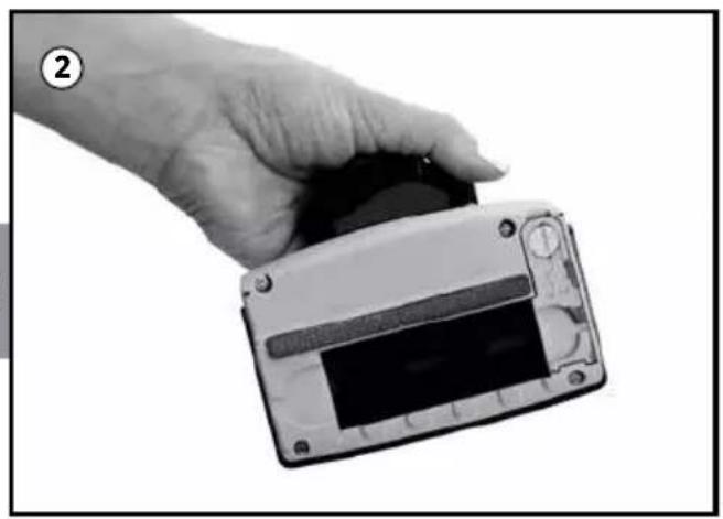 BISSELL Pet Hair Eraser 1987N - Slik fjerner du børsten for rengjøring: - 1