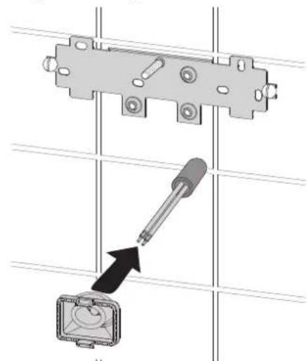 AEG DDLT PinControl 24 - Fitting the cable grommet - 1