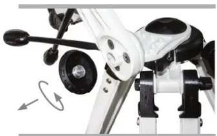 CELESTRON Omni XLT 102 - JUSTERA VINKELN PÅ FASTARMEN - 1