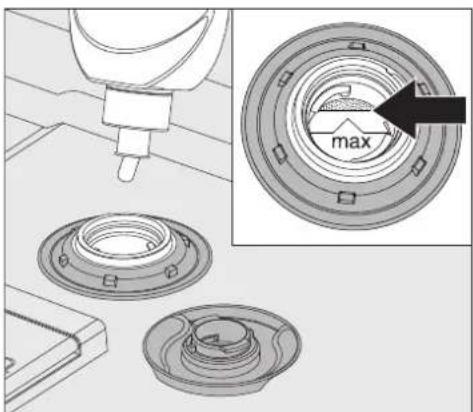 MIELE PG 8059 - Remplir le produit de rinceage - 2
