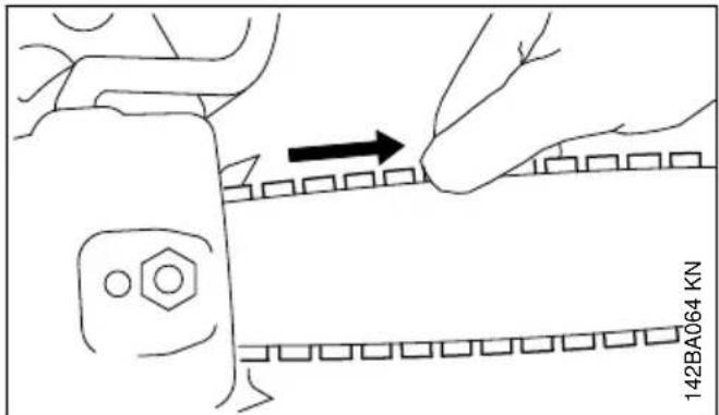 STIHL MS 211 - Spannung der Sägekette prufen - 1