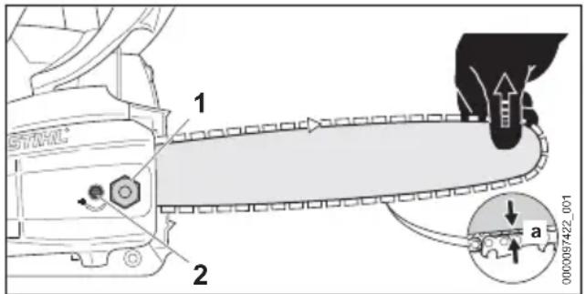 STIHL MS 171 - Messa in tensione della catena della sega - 1